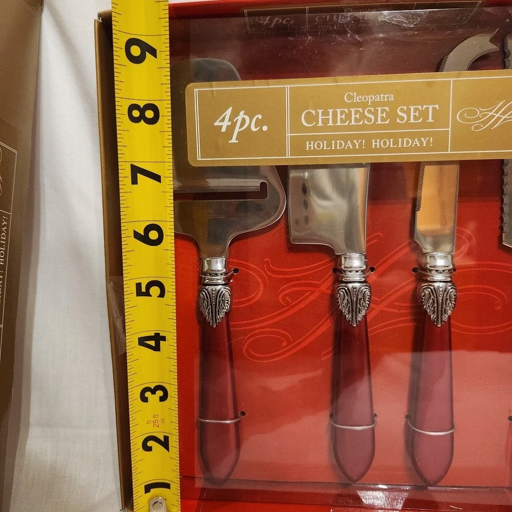 Cleopatra Holiday 4 pc Cheese Serving‎ Set Red Metal handle Open Box